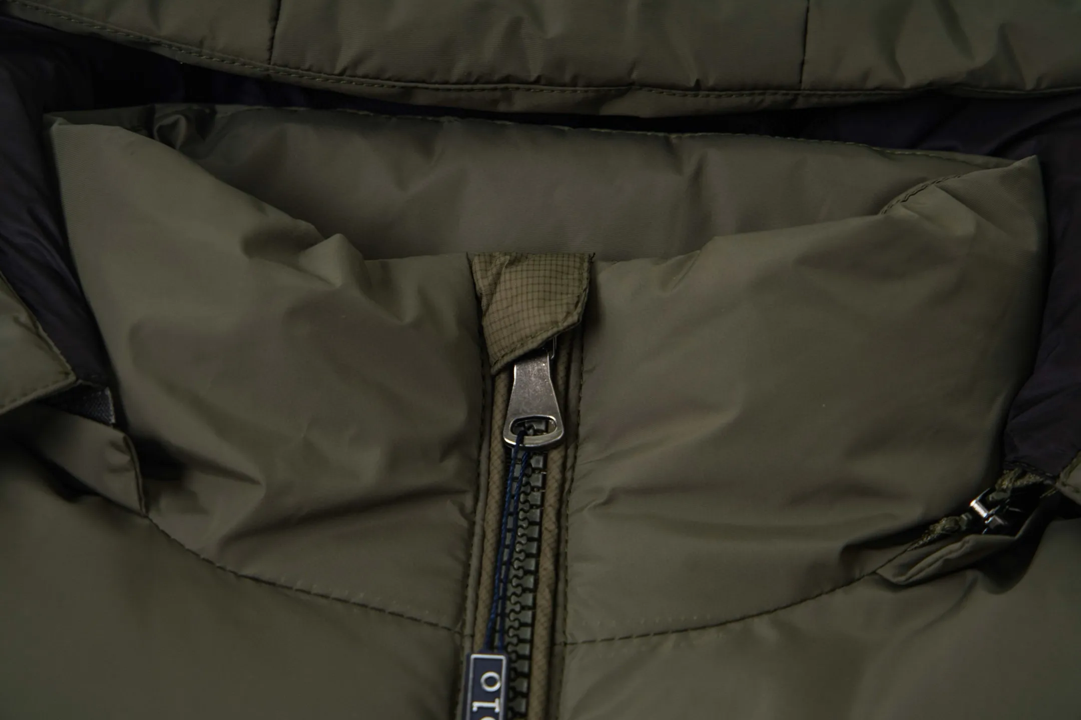 Real shot of green details # P370